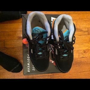 Patrick Ewing Lo Tops